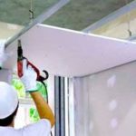 Монтаж одноуровневого подвесного потолка из гипсокартона